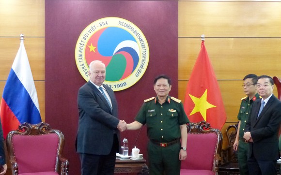 Tiếp tục tăng cường quan hệ hợp tác quốc phòng, kỹ thuật quân sự Việt Nam - Nga ảnh 2