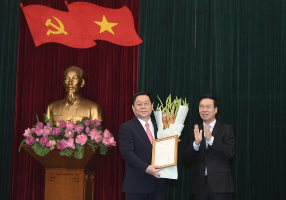 Thượng tướng Nguyễn Trọng Nghĩa giữ chức Trưởng Ban Tuyên giáo Trung ương  ​ ảnh 1