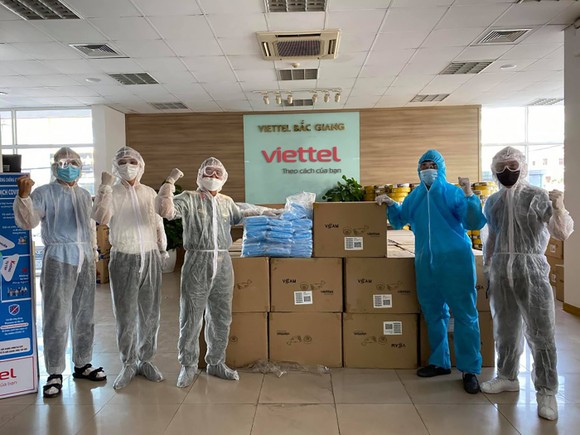 Viettel hoàn thành lắp đặt và kết nối 3.000 camera giám sát tại các khu vực cách ly ảnh 1