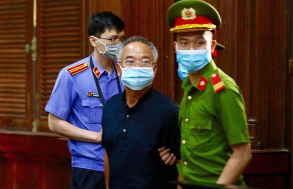 Bị cáo Nguyễn Thành Tài tại phiên tòa xét xử sơ thẩm vụ sai phạm trong hoán đổi nhà, đất số 185 Hai Bà Trưng, quận 3, TPHCM