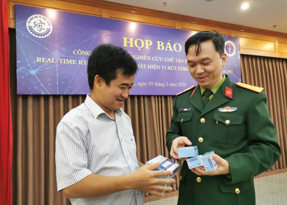 Bắt 2 sĩ quan cấp tá Học viện Quân y liên quan đến vụ án Công ty Việt Á ảnh 2