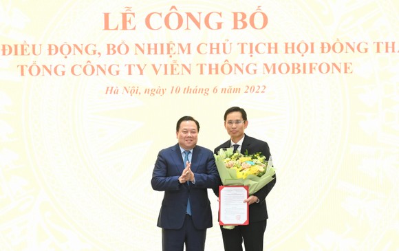 Ông Nguyễn Hồng Hiển làm Chủ tịch HĐTV MobiFone ảnh 1
