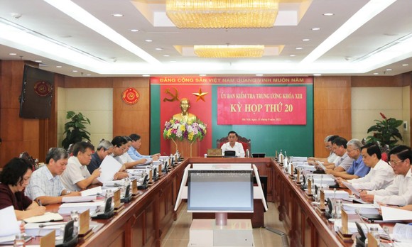 Đề nghị Bộ Chính trị kỷ luật Chủ tịch Viện Hàn lâm Khoa học xã hội Việt Nam Bùi Nhật Quang ảnh 1