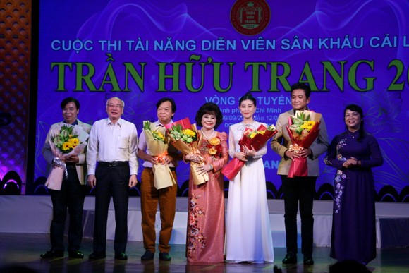 Khai mạc Cuộc thi Tài năng diễn viên Sân khấu cải lương Trần Hữu Trang ảnh 1