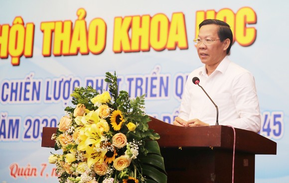 Tìm chiến lược phát triển quận 7 ảnh 1