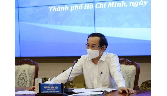 Bí thư Thành ủy TPHCM Nguyễn Văn Nên phát biểu chỉ đạo tại cuộc họp. Ảnh: TTBC