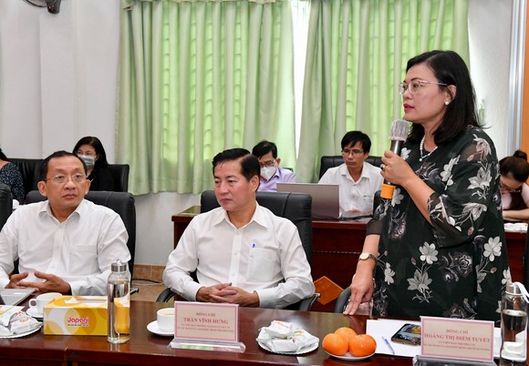 Bí thư Thành ủy TPHCM Nguyễn Văn Nên: Luôn trân trọng, biết ơn đội ngũ nhân viên y tế ảnh 2