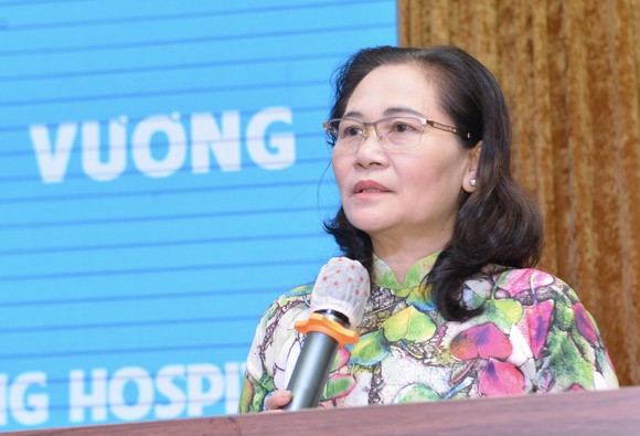 Chủ tịch HĐND TPHCM Nguyễn Thị Lệ: Mẹ sinh ra một bé nhưng có thể làm mẹ của nhiều bé ảnh 3