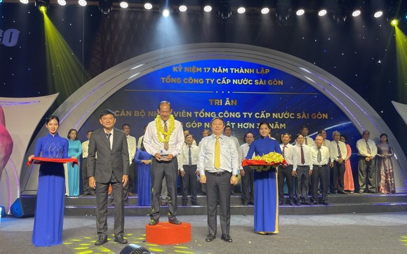 100% hộ dân TPHCM sử dụng nước sạch ảnh 1