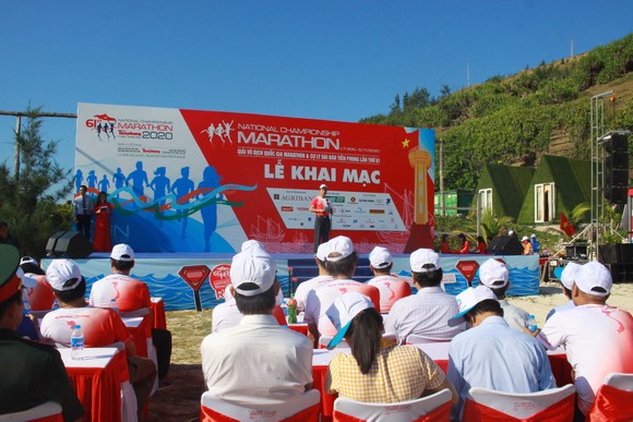 Sôi động Giải vô địch quốc gia Marathon và cự ly dài Báo Tiền Phong lần thứ 61 ảnh 1