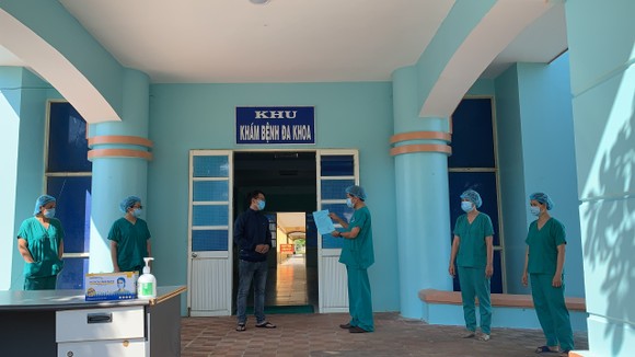 Bệnh nhân mắc Covid-19 ở Quảng Ngãi được công bố khỏi bệnh ảnh 1