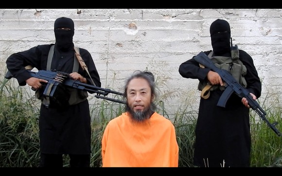 Xuất hiện video nhà báo Nhật Bản bị bắt cóc tại Syria kêu cứu ảnh 1