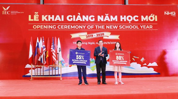 Gần 15.000 học sinh hệ thống giáo dục Nguyễn Hoàng cùng đón năm học mới 2019-2020 ảnh 8