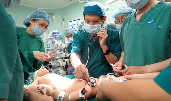 Giải thưởng tôn vinh những chiến sĩ áo trắng ảnh 2