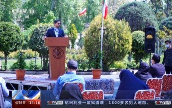 伊朗外交部發言人哈提卜扎德5日在例行記者會上表示，伊朗非常重視這次會議，討論美國解除對伊朗的所有制裁將是議程之一。（圖源：CCTV視頻截圖）