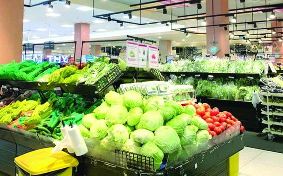 Aeon 超市準備充裕貨源為顧客服務。