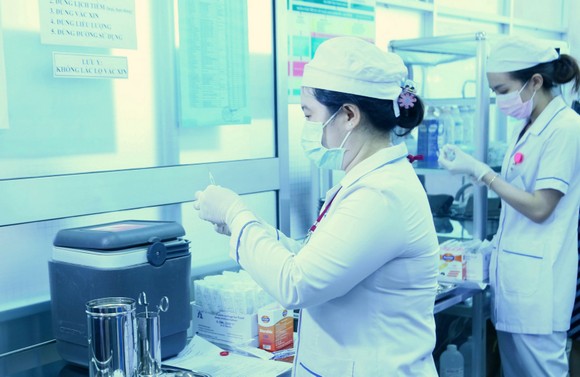 Cần Thơ triển khai tiêm vaccine phòng Covid-19 ảnh 1