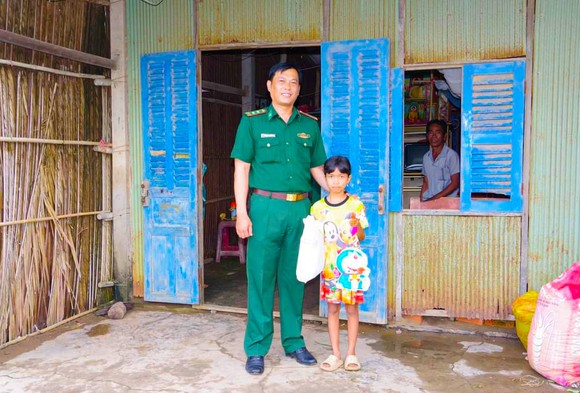 Sóc Trăng: Mang Trung thu đến với trẻ em nghèo ảnh 2
