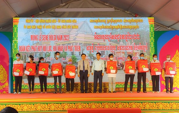 Rộn ràng lễ Sene Đôlta năm 2022 của đồng bào dân tộc Khmer ảnh 5