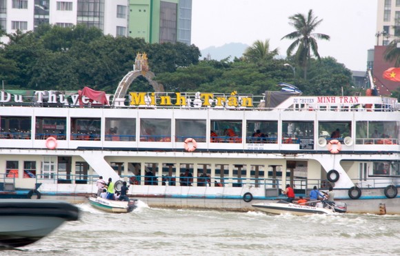 Xem lực lượng an ninh bảo vệ APEC luyện khí công và chống khủng bố, giải cứu con tin ảnh 19