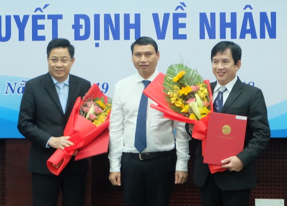 Đà Nẵng có tân Giám đốc sở Ngoại vụ và Chánh văn phòng UBND thành phố ảnh 1