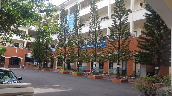 Tạm đình chỉ công tác cô giáo đánh học sinh bầm tím người ảnh 1