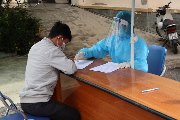 Trao tặng 2.000 bộ kit xét nghiệm SARS-CoV-2 cho tỉnh Lâm Đồng ảnh 2
