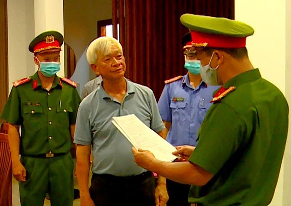 Khai trừ đảng cựu Chủ tịch UBND tỉnh Khánh Hòa Nguyễn Chiến Thắng ảnh 2