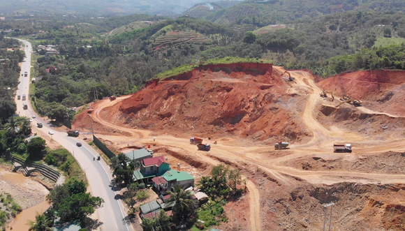 Dự án Đại Tùng Lâm Hoa Sen xây không phép các công trình hơn 30.000m2:  Huyện Đạ Huoai nghiêm túc kiểm điểm rút kinh nghiệm ảnh 3