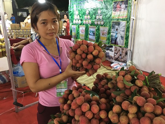 Lần đầu tiên triển lãm sản phẩm nông nghiệp cao ảnh 2