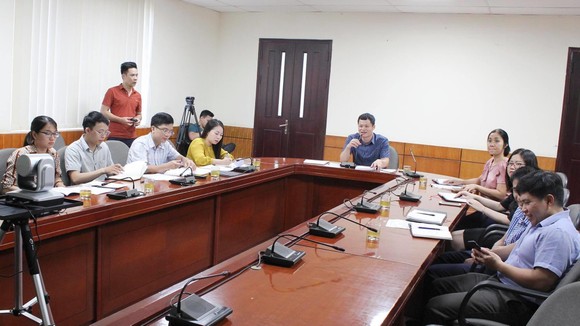 Tháo gỡ khó khăn xuất nhập khẩu tại các cửa khẩu với Campuchia ảnh 1