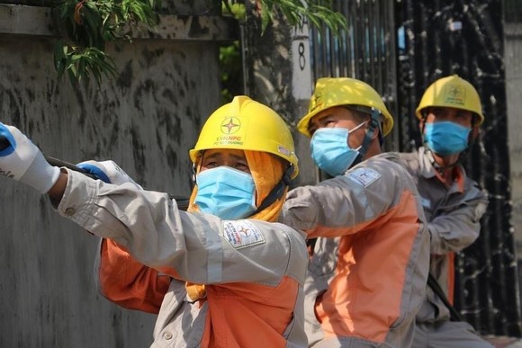 Dự báo lượng điện tiêu thụ lại tăng đột biến ảnh 1
