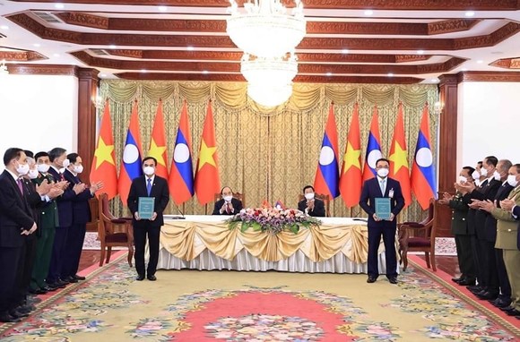 Việt Nam tiếp tục mua điện từ Lào ảnh 1