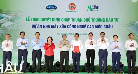 Thủ tướng dự khởi công một số công trình, dự án lớn tại tỉnh Sơn La ảnh 1