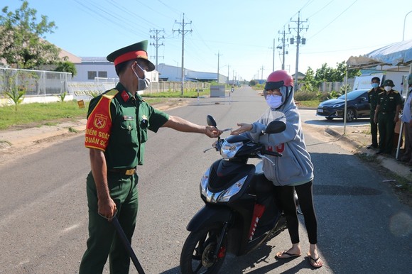 Đã có phương án giảm tải cho chốt kiểm soát "vùng đỏ" trên quốc lộ 28 qua tỉnh Bình Thuận ảnh 3