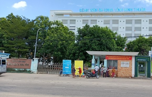 Vụ nữ sinh Ninh Thuận tử vong do tai nạn giao thông: Kỷ luật hàng loạt cán bộ bệnh viện ảnh 1