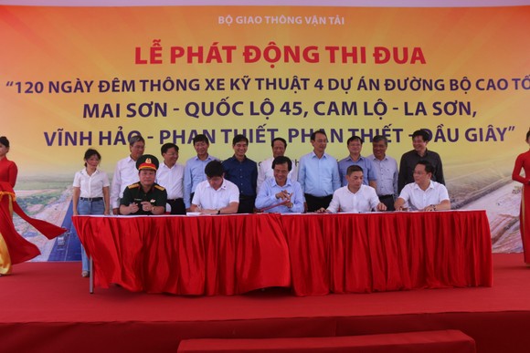 4 dự án đường bộ cao tốc phía Đông phải thông xe kỹ thuật vào cuối năm 2022 ảnh 3