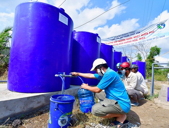 Những công trình cấp nước ngọt miễn phí tại huyện Thới Bình,  tỉnh Cà Mau được đưa vào sử dụng trong mùa khô 2021 