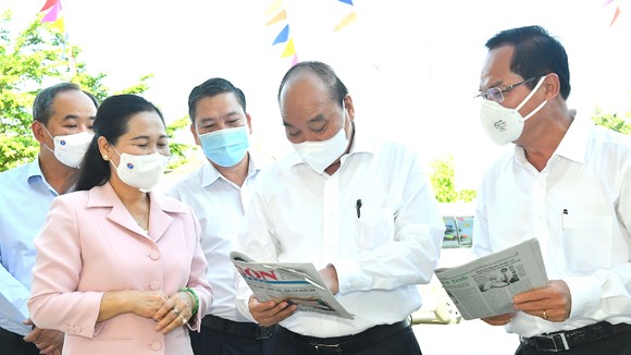 Chủ tịch Ủy ban bầu cử TPHCM Nguyễn Thị Lệ: Tạo thuận lợi để tất cả cử tri đi bầu cử ảnh 1