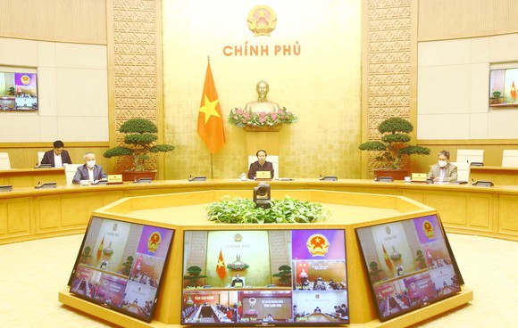 Phó Thủ tướng Lê Văn Thành phát biểu tại buổi họp