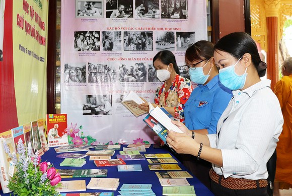 Không gian văn hóa Hồ Chí Minh hiện hữu ở nhiều nơi ảnh 1