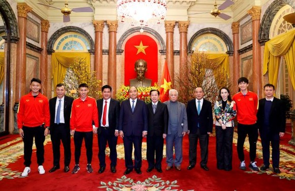 GOLF Long Thành trao thưởng 5 tỷ đồng cho các vận động viên có thành tích xuất sắc tại SEA Games 31 ảnh 3