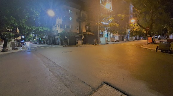 Hà Nội những ngày giãn cách xã hội! ảnh 14