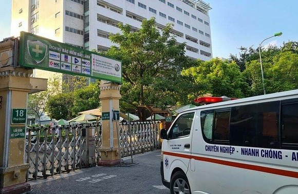 Từ 0 giờ ngày 18-10, Bệnh viện Việt Đức khám chữa bệnh bình thường trở lại ảnh 1