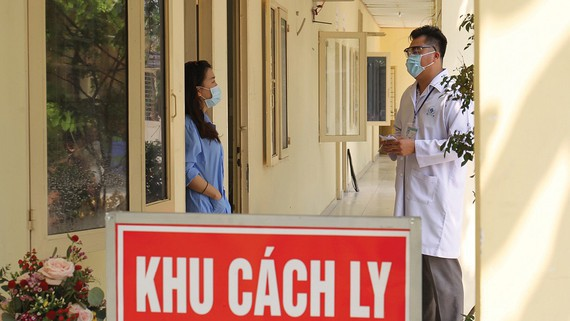 TPHCM: Thí điểm rút ngắn thời gian cách ly tập trung đối với F0 ảnh 1
