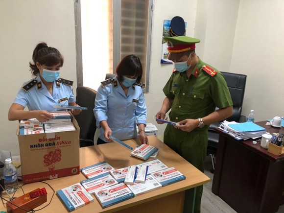 Đề nghị công an xử lý vi phạm về kinh doanh thuốc điều trị Covid-19 ảnh 1