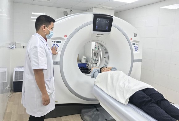 Bộ Y tế phản hồi về công văn 'bất ngờ' dừng thanh toán BHYT dịch vụ kỹ thuật dùng máy mượn, máy đặt ảnh 1