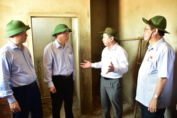 Cần tôn tạo những công trình kiến trúc phát lộ trên Kinh thành Huế ảnh 2