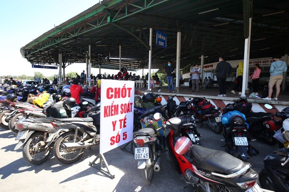 Thừa Thiên-Huế tái lập trạm giám sát dịch tễ phòng chống dịch Covid-19 tại Lăng Cô ảnh 1