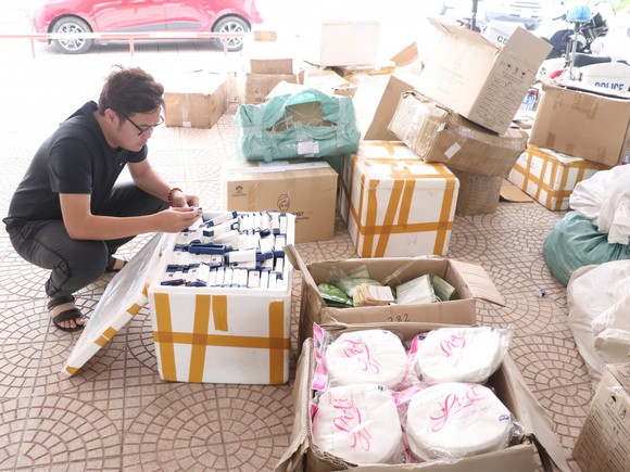 Đánh sập đường dây lừa đảo ''tuyển cộng tác viên bán hàng online'', bắt giữ, triệu tập hơn 100 đối tượng ảnh 5